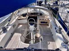 Hallberg-Rassy 352
