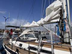 Hallberg-Rassy 43