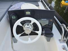 Cobra FUTURA 40 FlyBridge