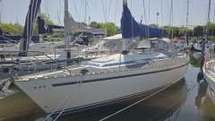 Dynamic 37 Plachetní jachta