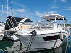 Jeanneau Cap Camarat 9.0 WA Motoryat