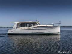 Greenline 33 Motor yacht