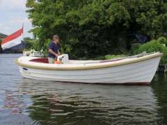 Crescent 19 Allure Bote auxiliar