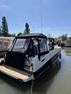 Quicksilver 905 Weekend