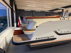 Admiraal Luxury Alu'tender 77