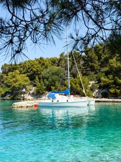 Outremer Danson 45 | Dive Compressor | Lithium |
