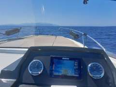 Quicksilver Activ 675 Sundeck