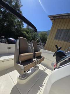 Quicksilver 555 Activ OPEN
