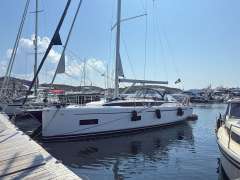 Bavaria C38