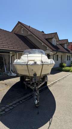 Quicksilver Activ 470 Cabin