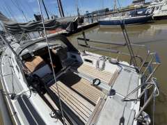 Asante 1100 Hubkiel