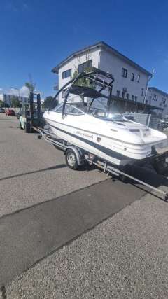 Mariah SX18 MIT WAKEBOARDTOWER, TRAILER