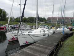 Beneteau Oceanis 321 Sejlyacht