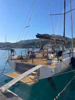 Beneteau First 53