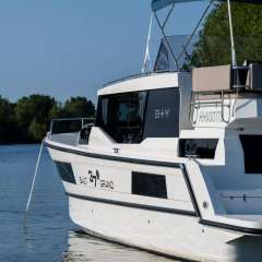Balt Grand 37 Motor yacht