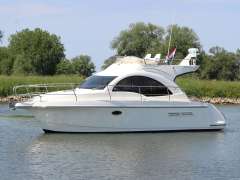 Rodman 30 Cruiser Flybridge Flybridge
