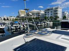 Saga 320 Sun Top