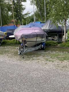 Sea Ray 190CB