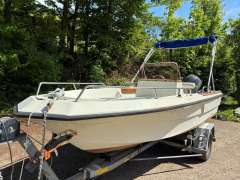 ELAN 495 GT Center Console