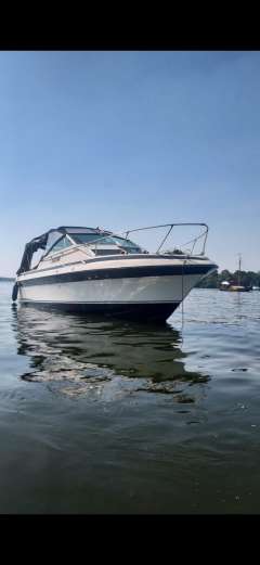 Century 7000 Motorjacht