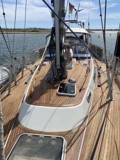 Hallberg-Rassy 42F MK II