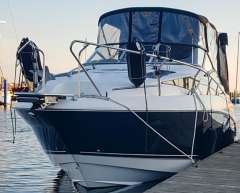 Larson Cabrio 285 Kabinbåt