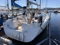 Hanse 370