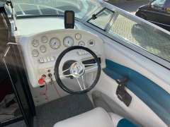 Crownline 210CCR