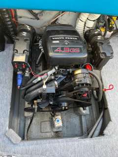 Crownline 210CCR