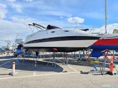 Stingray 250 Motor yacht