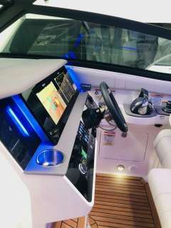 Sea Ray 320 Sundancer