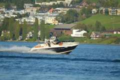 Invictus 250 CX Sport boat