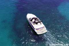 Glastron GT229 Deck Boat