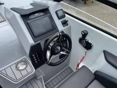 NorthMaster 685 Cruiser Cabin 4