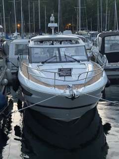 Leader 36 Hardtop