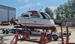 Chaparral Signature 270