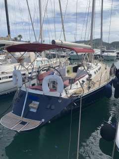 Beneteau First 435