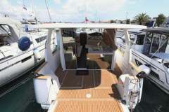 Greenline 33 Motor yacht