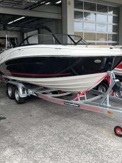 Bayliner VR5E Bowrider