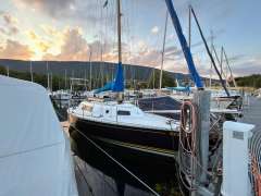 Yachting France Tr&egrave;s beau voilier Yacht a vela
