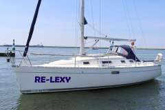 Beneteau Oceanis 300 Segelyacht