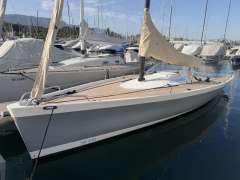 Maxi Dolphin MD 33 Barca da regata