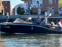 TendR 27 Cabin Inboard Motoryacht