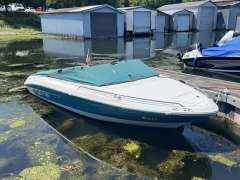 Sea Ray 180 CB Signature