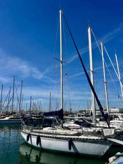 Dufour 4800 Keelboat