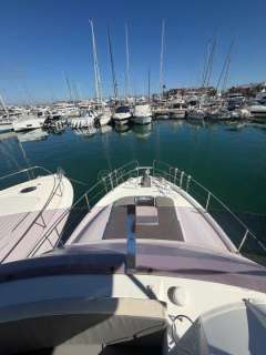 Beneteau SWIFT TRAWLER 34 Flybridge