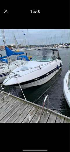 Larson 274 Cabrio Motoryacht