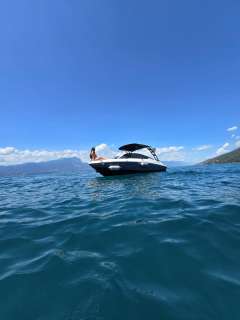 Regal 2000ESX Spezial Bowrider