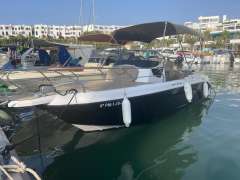Ranieri Next 240 SH Cabin cruiser