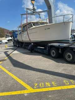 Greenline 33 Hybrid Semicabinato